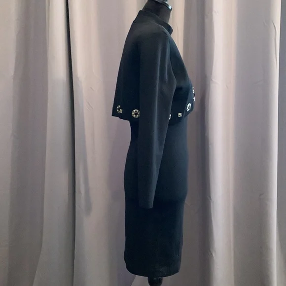 Vintage Andrea Jovine 100% wool dress with gold grommets. Size Large. - Picture 5 of 8